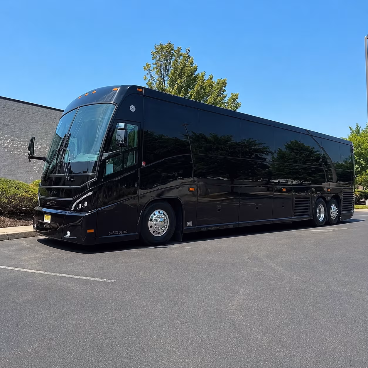 charter bus transfers between kalamazoo and grand rapids ford airport grr