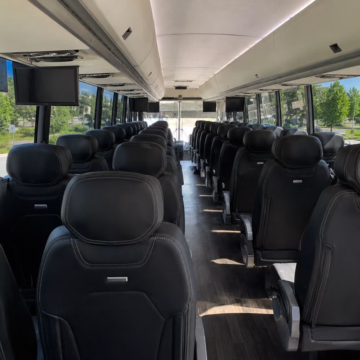 charter buses to paw paw wineries and the heart of southwest michigan wine country