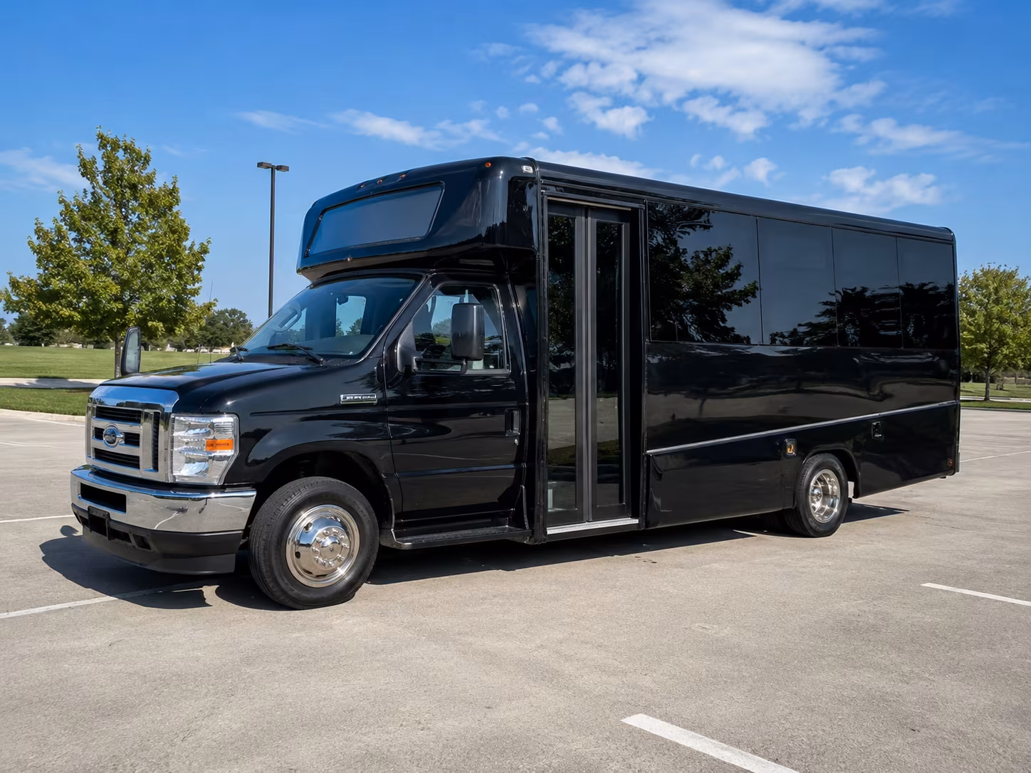 field trip buses for nature and outdoor education trips around kalamazoo