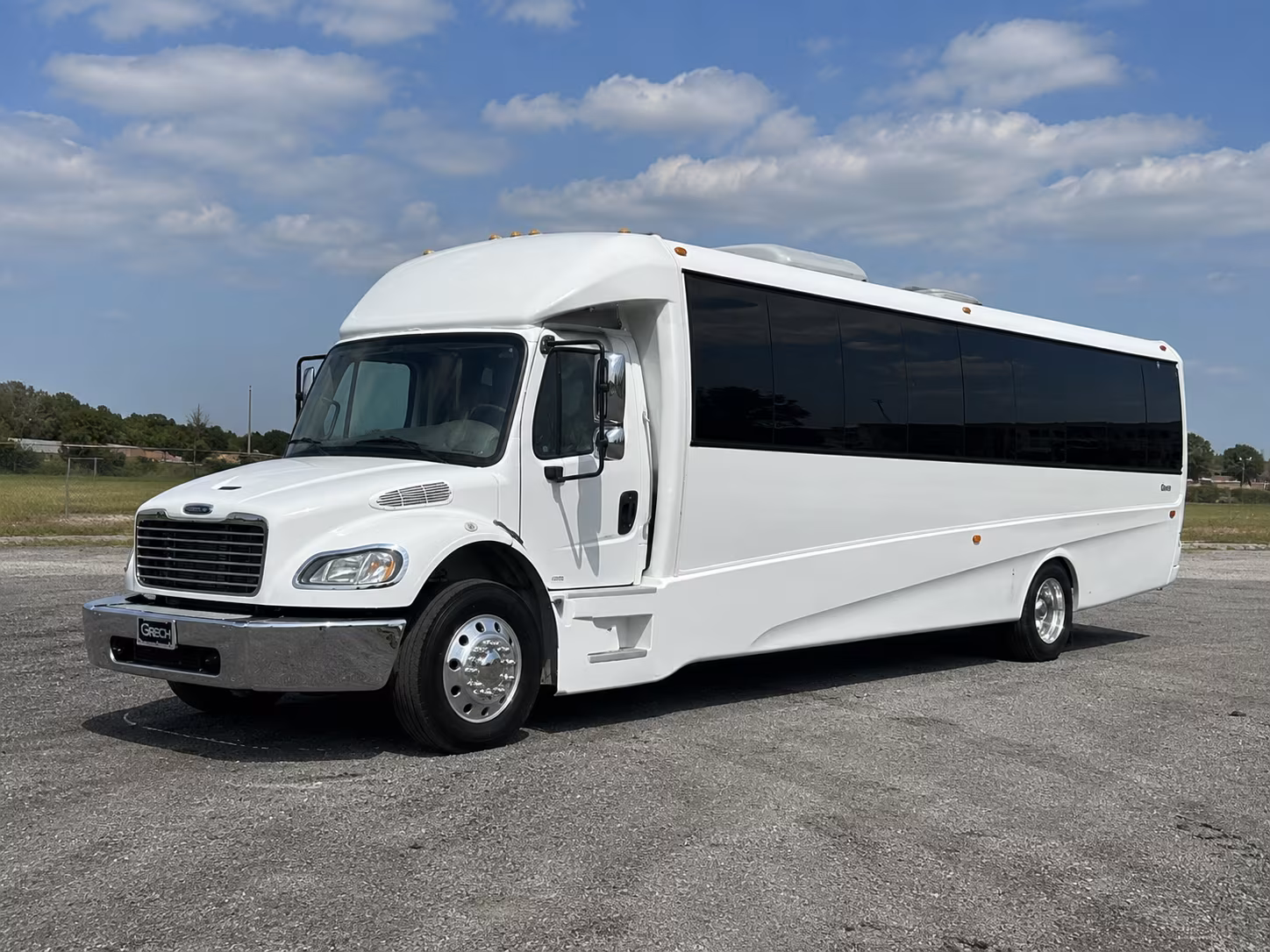 kalamazoo 50 passenger party bus