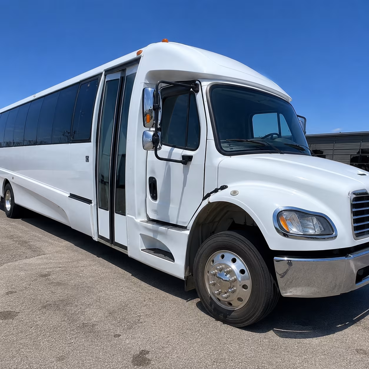 kalamazoo airport transportation