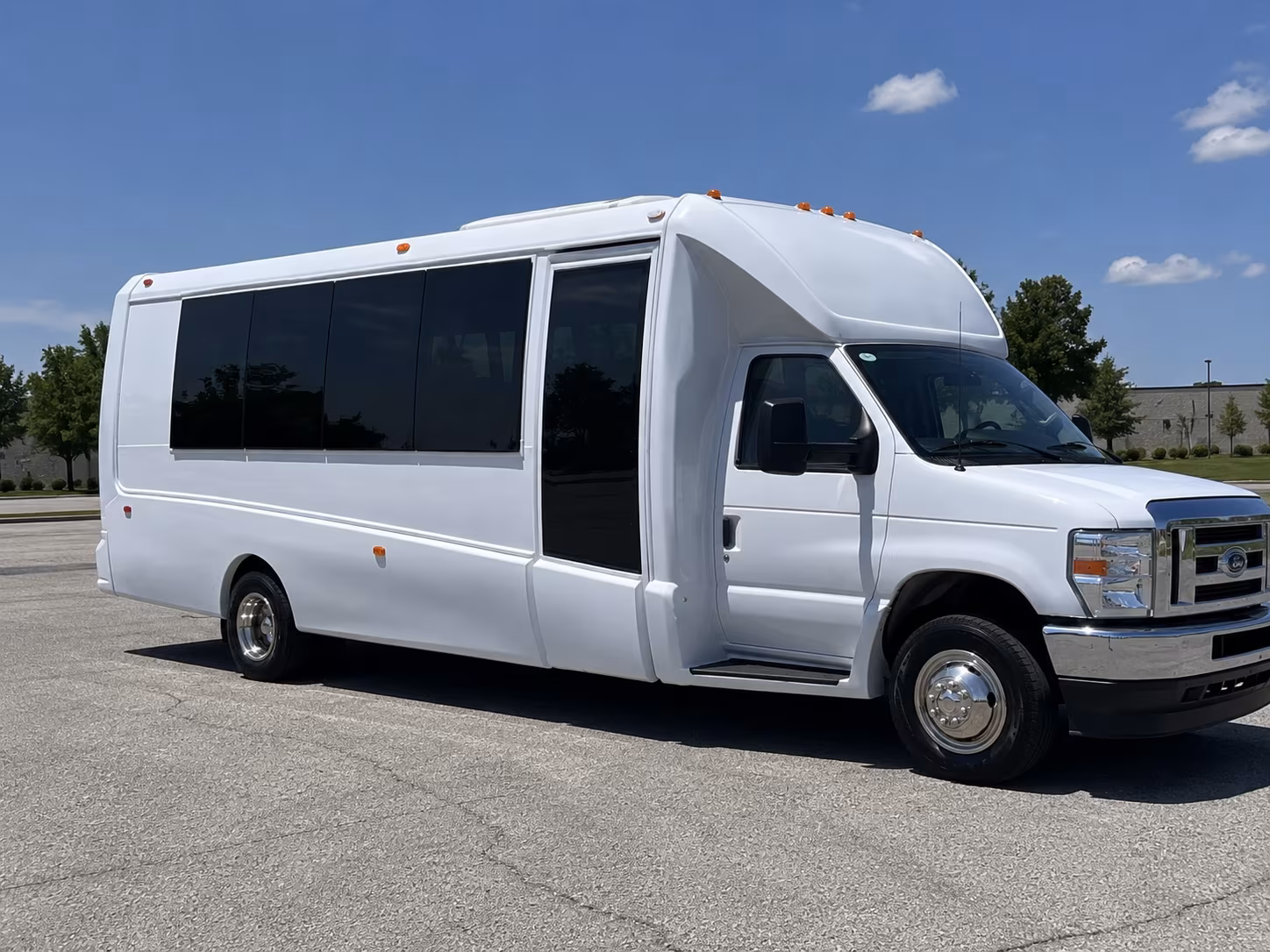 kalamazoo sporting events party bus rental